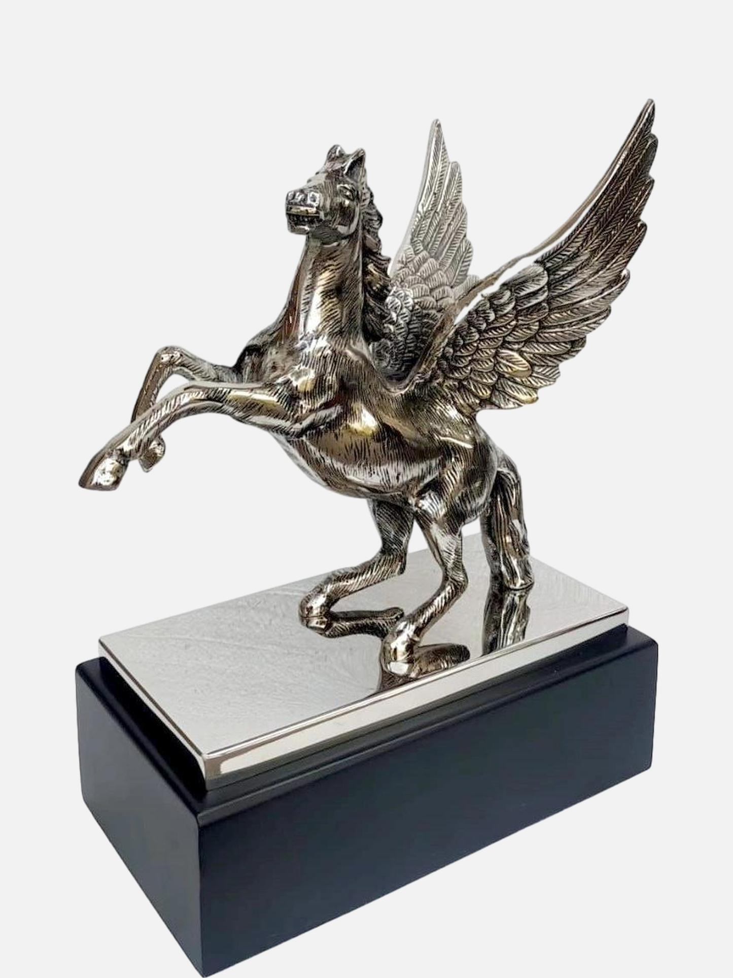 Classic Horse Statues